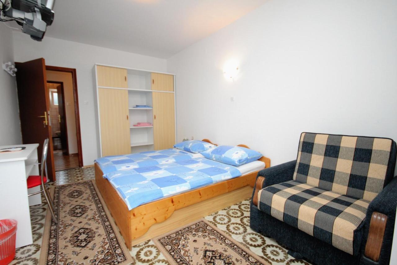 Triple Room Selce 2379B Eksteriør billede